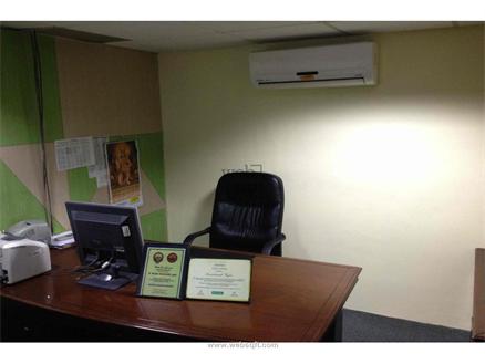 Office Space for Rent in S D Road