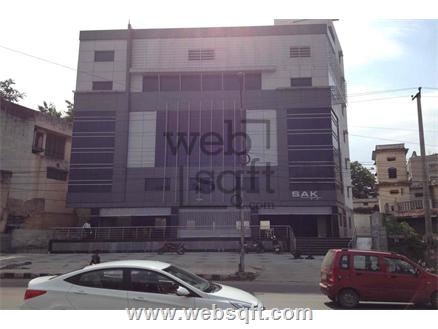 Commercial building for Rent