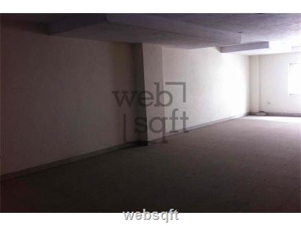 Commercial Retail showroom shop for Rent