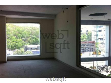 Commercial Retail showroom for Rent in Lakdikapul